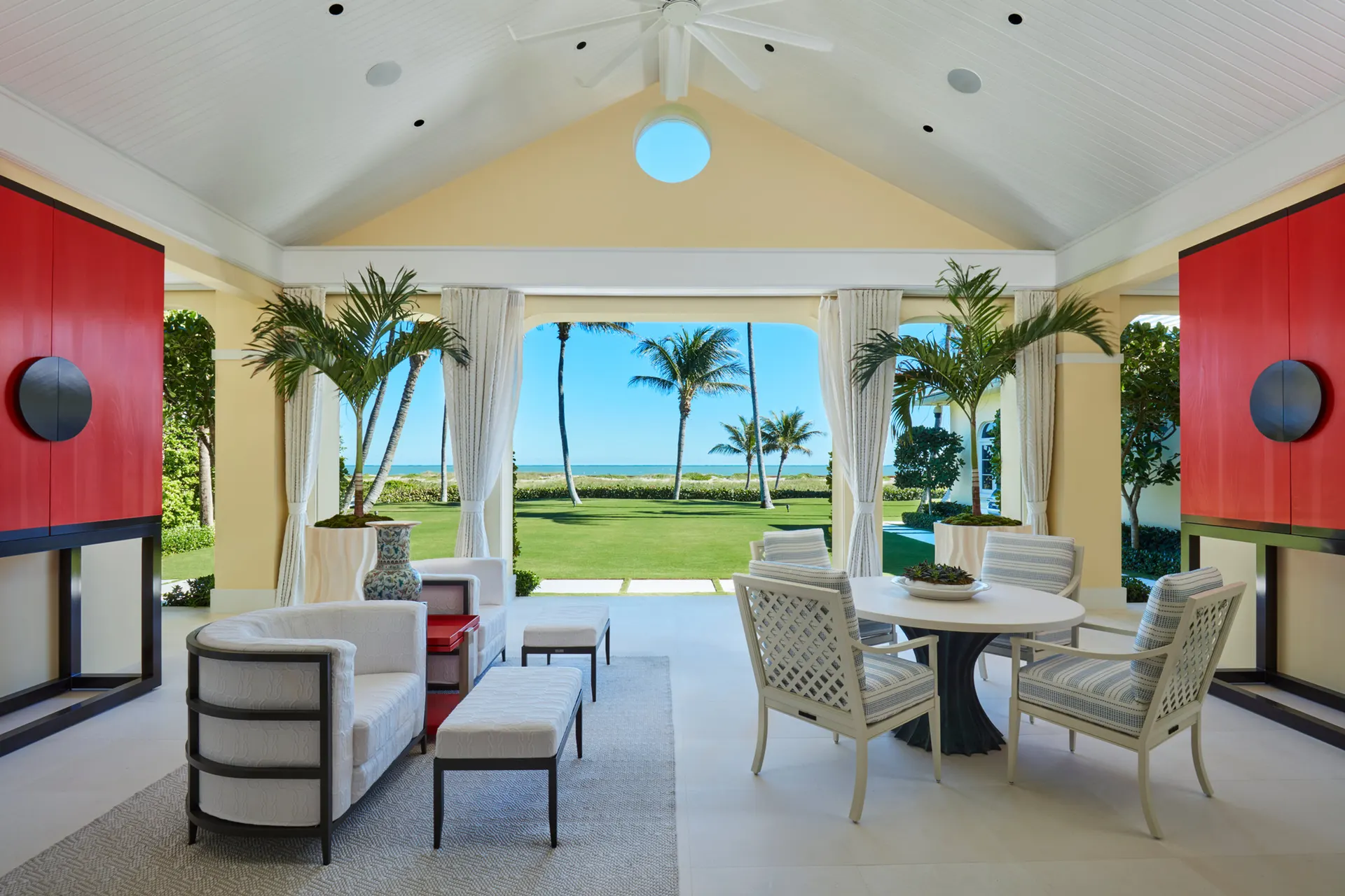 Palm Beach — photograph 23